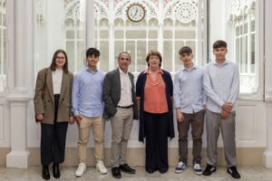 El equipo del IES Ortega y Gasset de Madrid gana la 15ª edición del Concurso Generación €uro